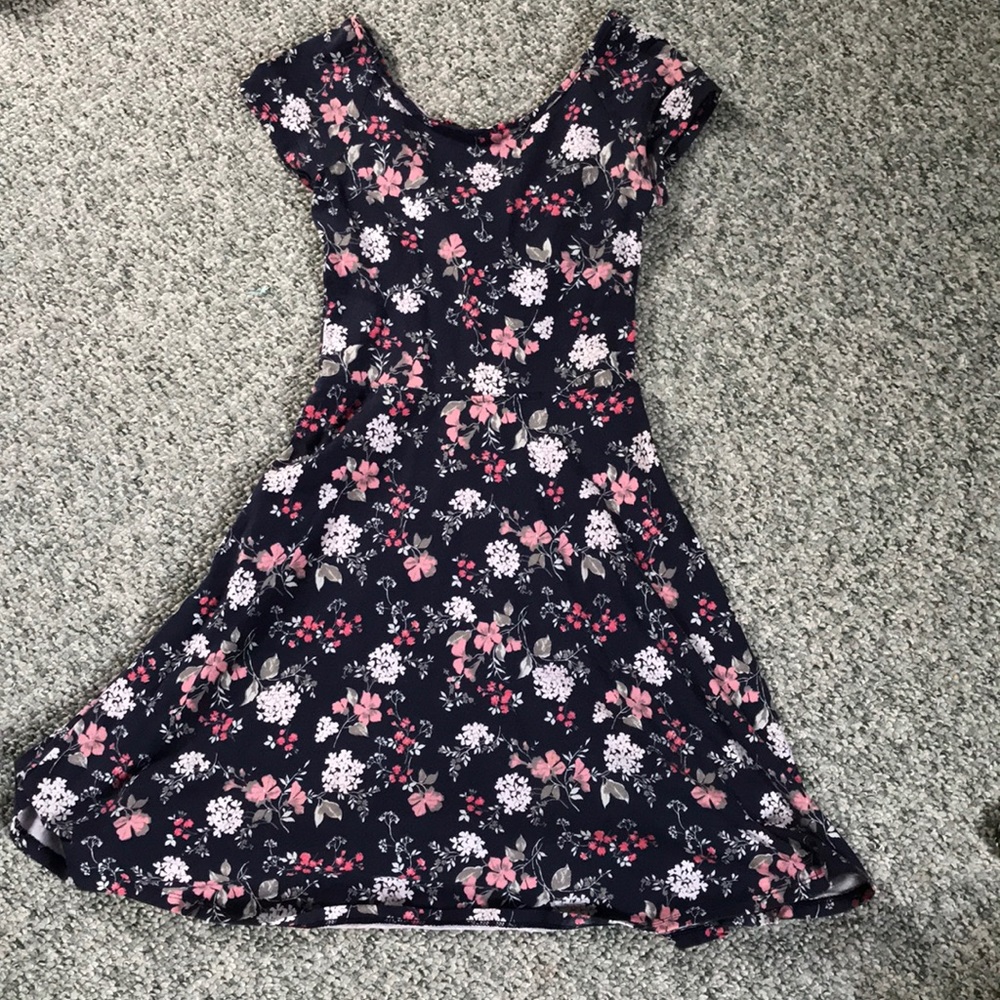 Floral casual dress
